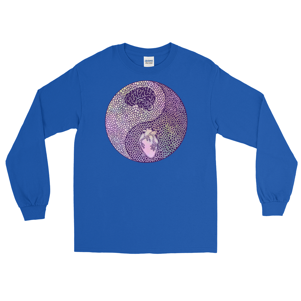 With its classic and regular fit, this Shroom Beach Long Sleeve Tee is a true wardrobe essential perfect for a relaxed and casual setting. 