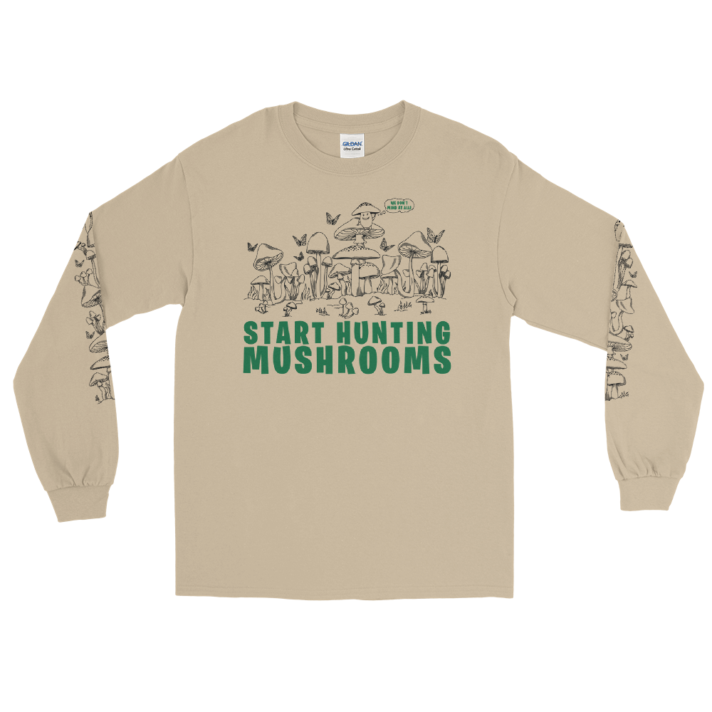 With its classic and regular fit, this Shroom Beach Long Sleeve Tee is a true wardrobe essential perfect for a relaxed and casual setting. 