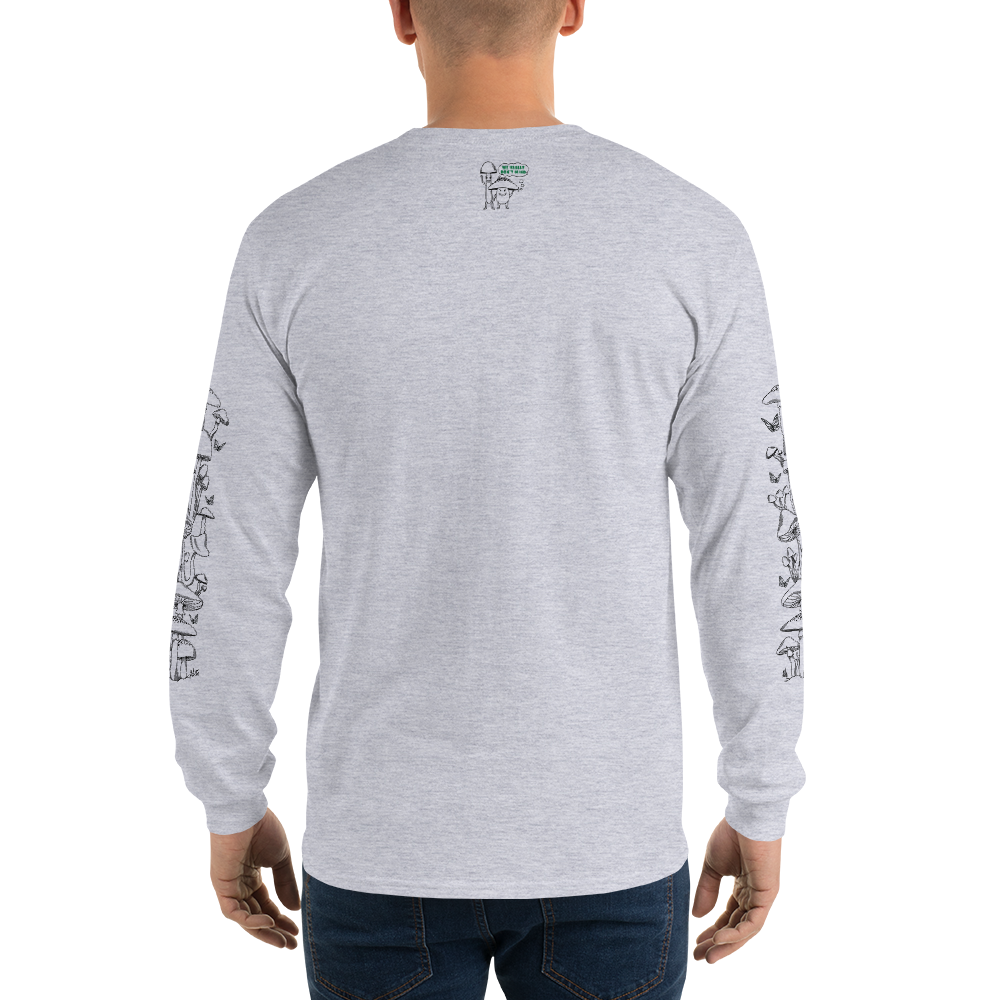 With its classic and regular fit, this Shroom Beach Long Sleeve Tee is a true wardrobe essential perfect for a relaxed and casual setting. 