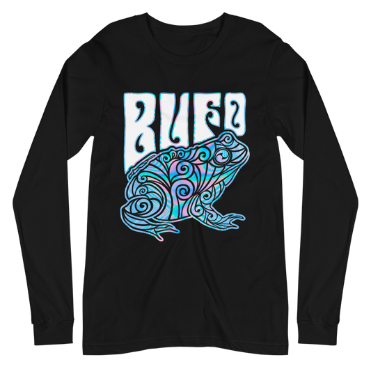 With its classic and regular fit, this Shroom Beach Long Sleeve Tee is a true wardrobe essential perfect for a relaxed and casual setting. 