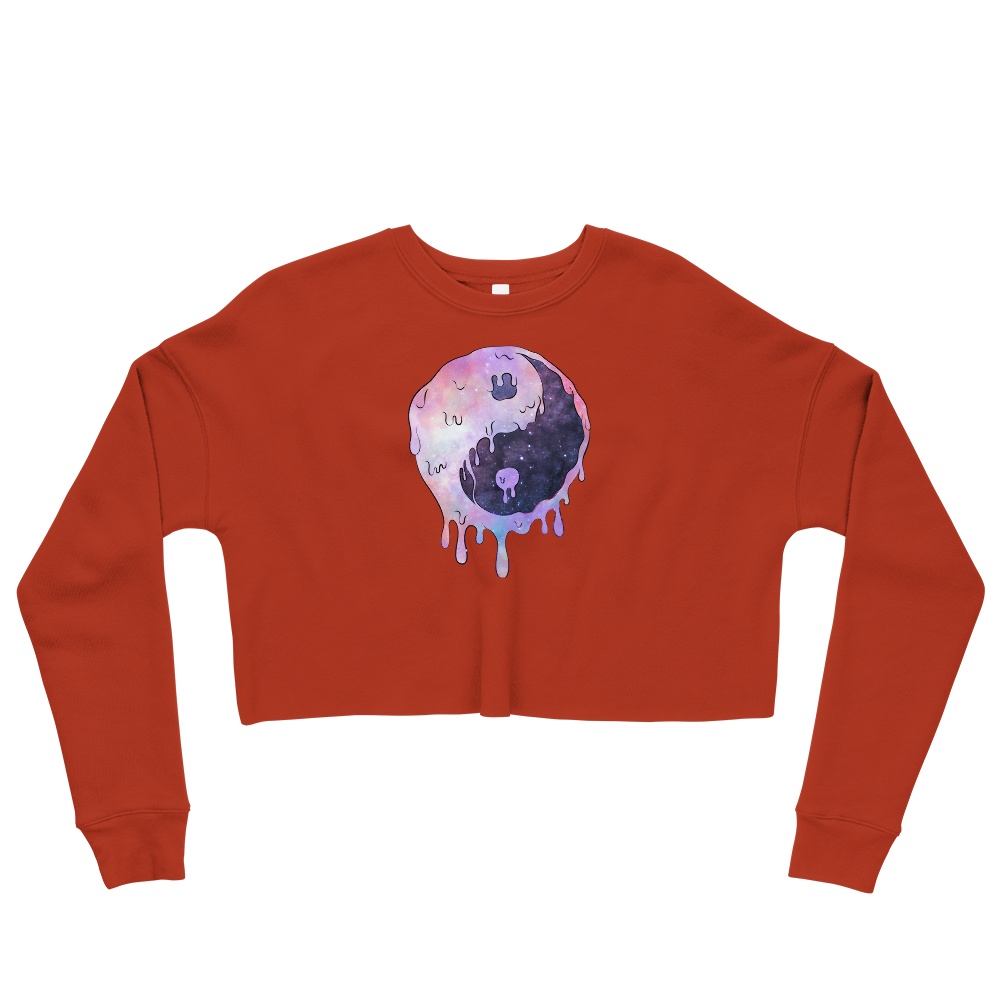 This Shroom Beach fleece cropped sweatshirt is the way to go to look fashionable while feeling perfectly comfy.