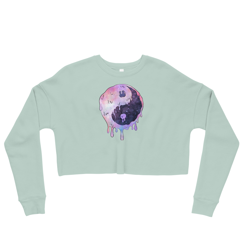 This Shroom Beach fleece cropped sweatshirt is the way to go to look fashionable while feeling perfectly comfy.